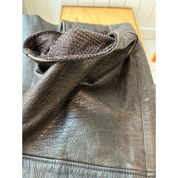 Wild Ride Motorcycle Chaps ~ Small ~ Brown ~ Adjustable Buckle Closure ~ Lined - Picture 11 of 11